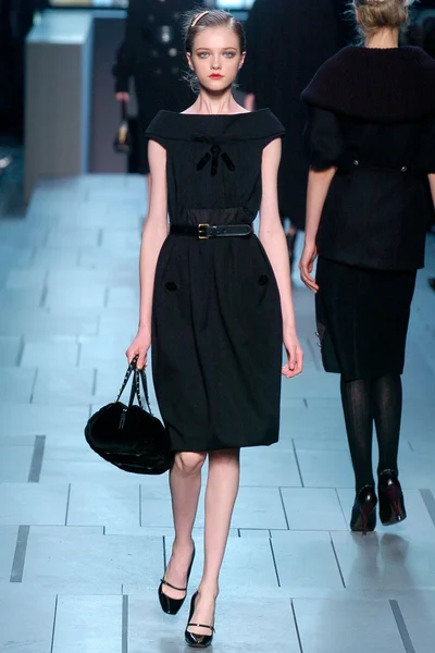 Look 4